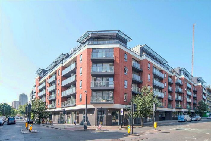 2 Bedroom Apartment To Rent In Worcester Point, Central Street, London, EC1V