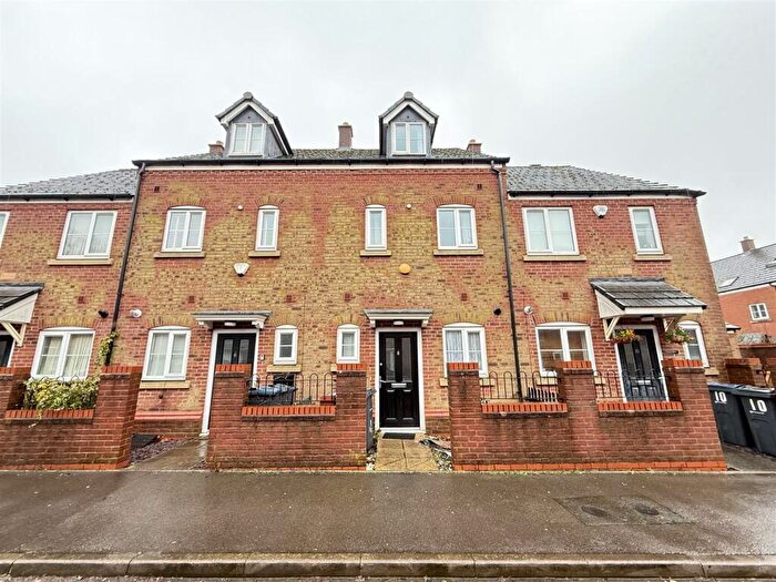 3 Bedroom Terraced House To Rent In Stag Road, Birmingham, B16