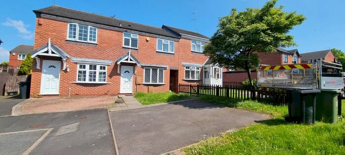3 Bedroom Property To Rent In Crownmeadow Drive, Tipton, DY4