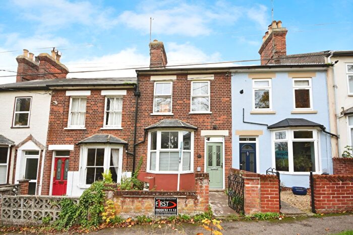 3 Bedroom Terraced House For Sale In Chainey Pieces, Haverhill, CB9