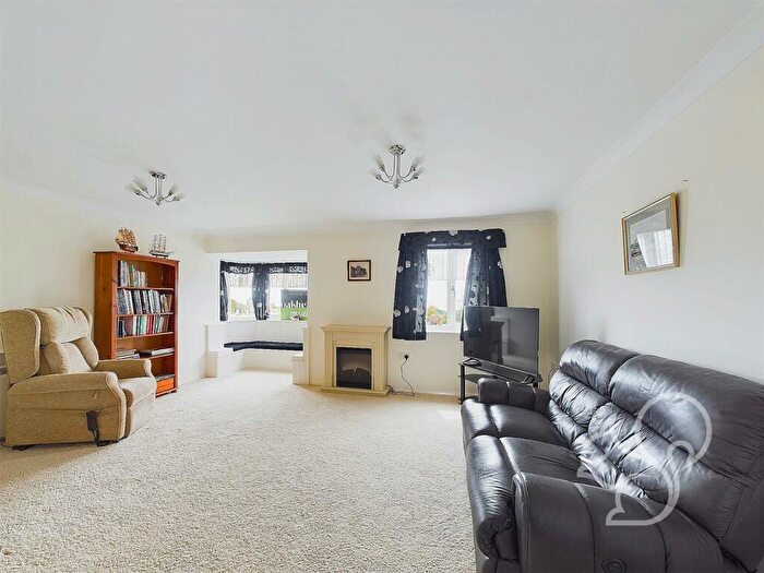 2 Bedroom Apartment For Sale In Victoria Esplanade, West Mersea, CO5