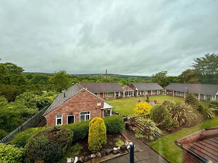 Property To Rent In Canons Close, Bolton, BL1