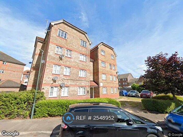 1 Bedroom Flat To Rent In Thamesmead, London, SE28