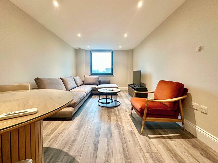 2 Bedroom Flat To Rent In Sheldon Square, London, W2