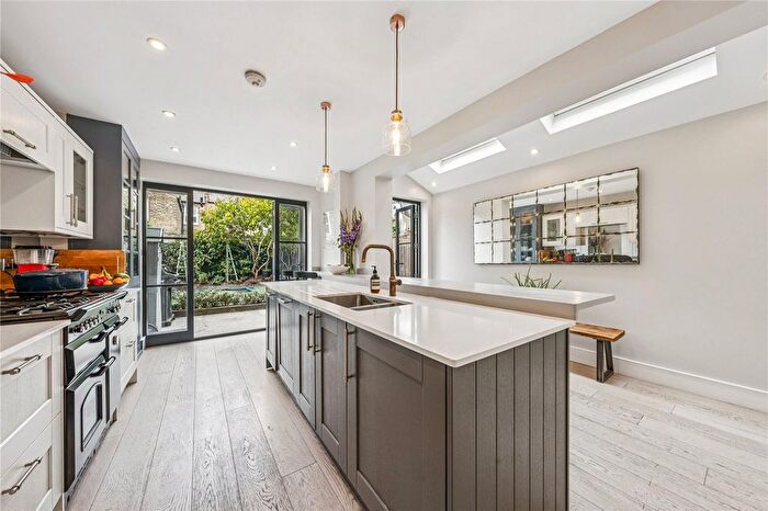 5 Bedroom Detached House For Sale In Dault Road, SW18
