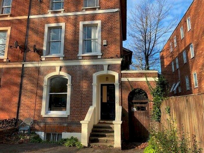 1 Bedroom Flat To Rent In Kendrick Road, Reading, RG1