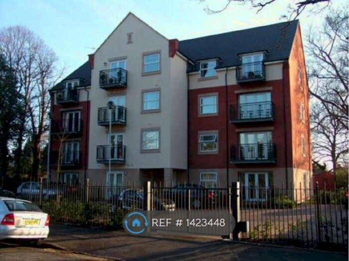 2 Bedroom Flat To Rent In Knighton Park Road, Leicester, LE2