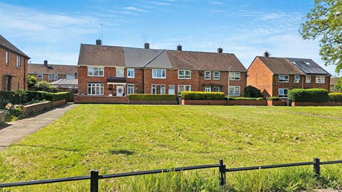 3 Bedroom Town House For Sale In Herthull Road, Thurnby Lodge, LE5