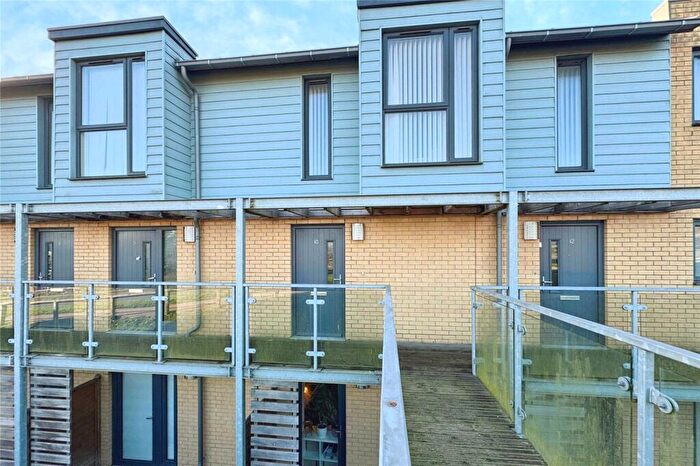 3 Bedroom End Of Terrace House For Sale In Farleigh Road, Canterbury, Kent, CT2