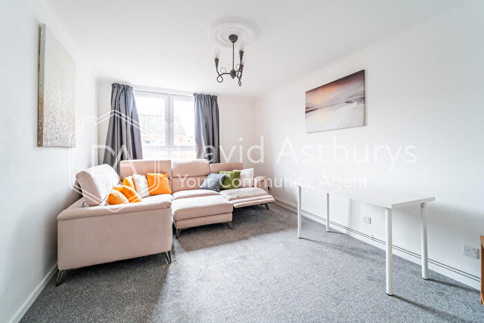 4 Bedroom Apartment To Rent In Buxton Road, Archway, London, N19