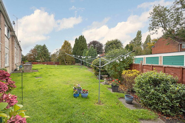 1 Bedroom Flat For Sale In Devizes, Wiltshire, SN10