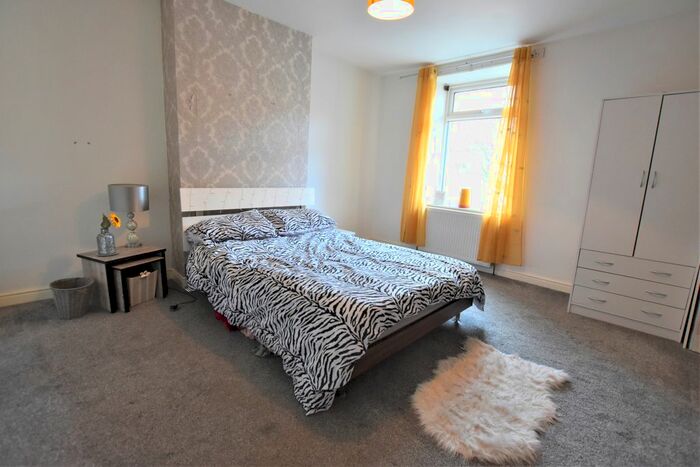 2 Bedroom End Of Terrace House To Rent In Fitzwilliam Street, Hoyland Common, Barnsley, S74