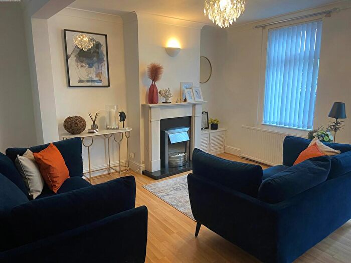 2 Bedroom Terraced House To Rent In Union Road East, Abergavenny, NP7