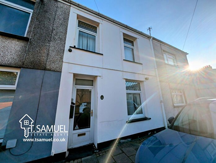 3 Bedroom Terraced House For Sale In Whitcombe Street, Aberdare, South Glamorgan, CF44