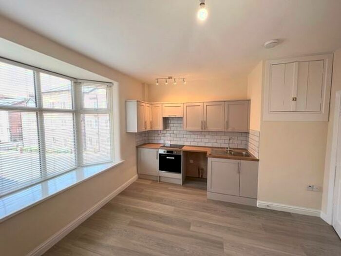 1 Bedroom Flat To Rent In Bradwall Road, Sandbach, CW11