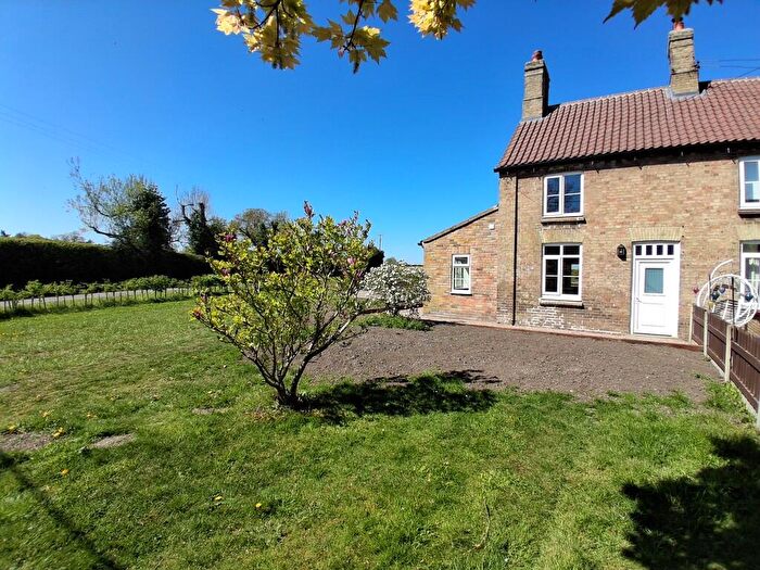 1 Bedroom End Of Terrace House To Rent In College Lane, South Runcton, PE33