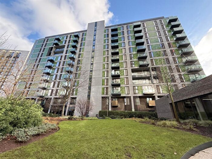 2 Bedroom Apartment For Sale In Bury Street, Salford, M3