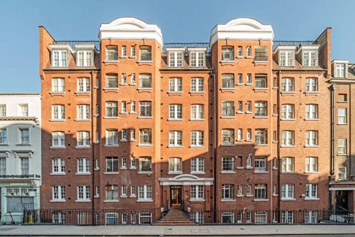 2 Bedroom Flat To Rent In Tavistock Place, Knollys House, WC1H
