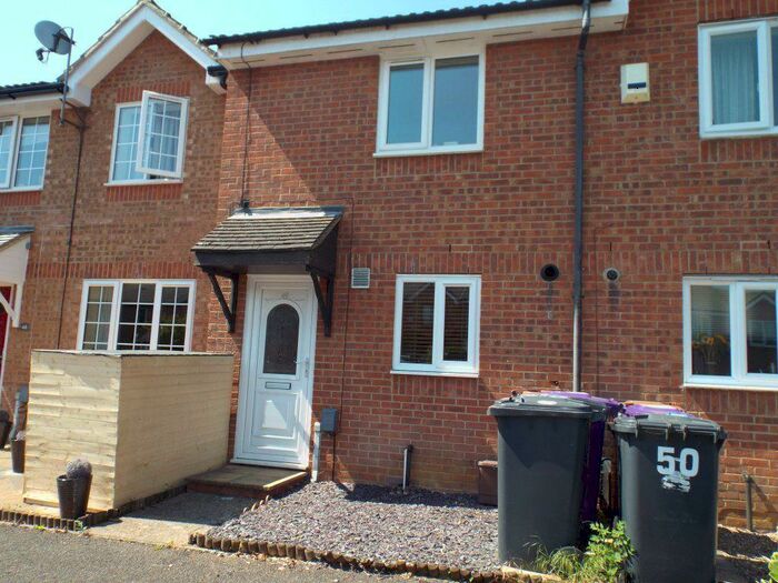 2 Bedroom House To Rent In Talisman Street, Hitchin, SG4