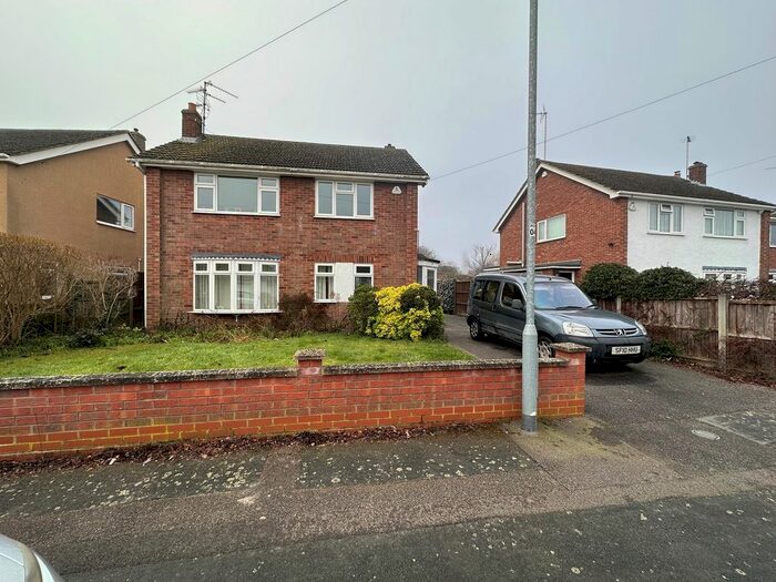 4 Bedroom Detached House To Rent In Canterbury Road, Peterborough, Cambridgeshire., PE4