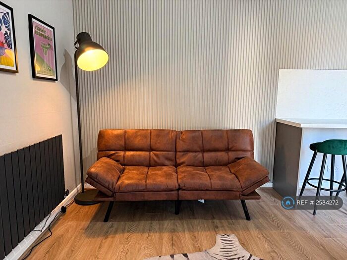 1 Bedroom Flat To Rent In Portland Street, Lincoln, LN5