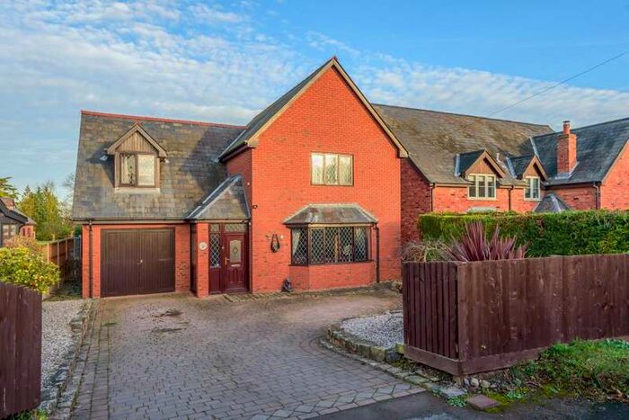 3 Bedroom Detached House For Sale In Canon Pyon Road, Hereford, HR4