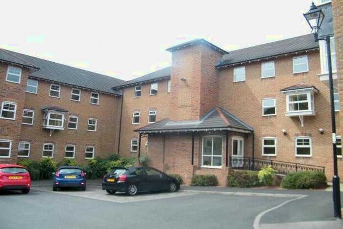 2 Bedroom Flat To Rent In St. Giles Close, Durham, DH1
