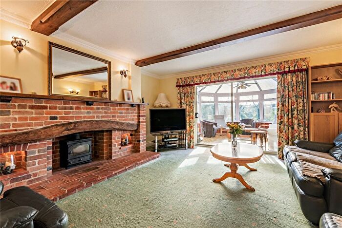 5 Bedroom Detached House For Sale In Fox's Lane, Kingsclere, Newbury, Hampshire, RG20