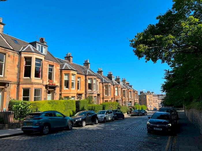 4 Bedroom Flat To Rent In Dean Park Crescent, Stockbridge, Edinburgh, EH4