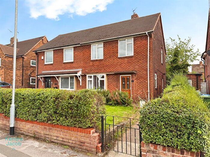 2 Bedroom Semi-Detached House For Sale In Waverley Place, Worksop, S80