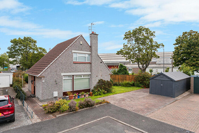 3 Bedroom Detached House For Sale In Haining Place, Grangemouth, FK3