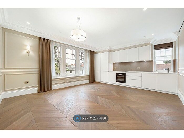 2 Bedroom Flat To Rent In Dury Road, Barnet, EN5