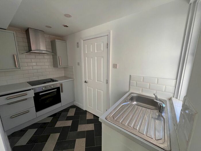 Studio To Rent In Bloomfield Road, Blackpool, FY1