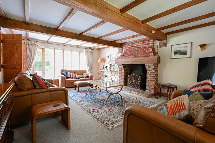 4 Bedroom Detached House For Sale In Orchard Mews, Horton, Wimborne, BH21