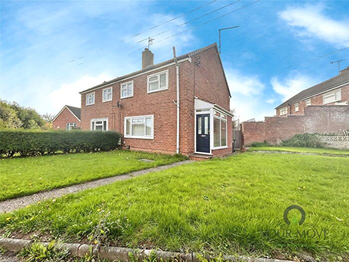 3 Bedroom Detached House To Rent In Lyttleton Avenue, Bromsgrove, Worcestershire, B60
