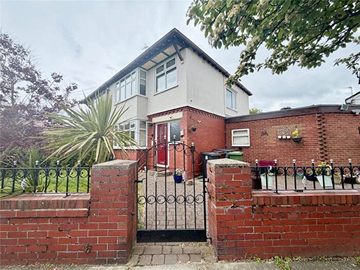 3 Bedroom Semi-Detached House For Sale In Riverslea Road, Crosby, L23