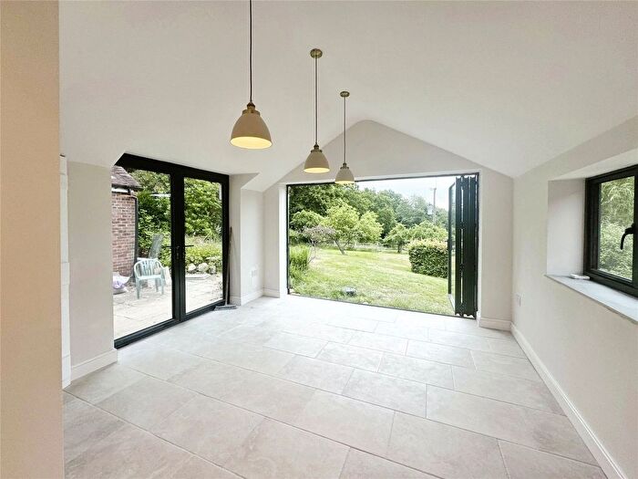 3 Bedroom Detached House To Rent In Hawkenbury Road, Tunbridge Wells, Kent, TN3