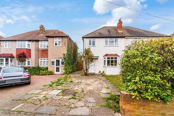 3 Bedroom Semi-Detached House For Sale In Oakhurst Road, Epsom, KT19