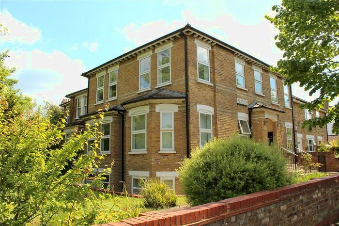 2 Bedroom Flat To Rent In Lower Addiscombe Road, Croydon, Surrey CR0