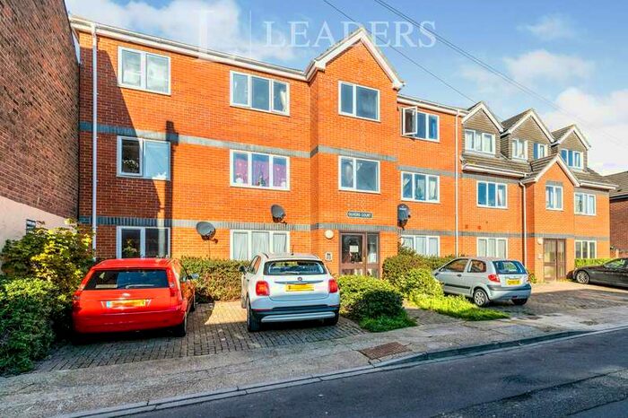 1 Bedroom Apartment To Rent In North End, Portsmouth PO2