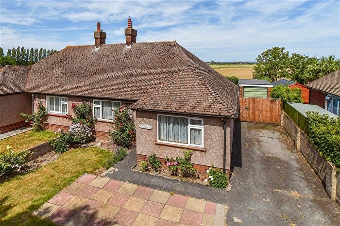 3 Bedroom Semi-Detached Bungalow For Sale In Station Road, New Romney, Kent, TN28