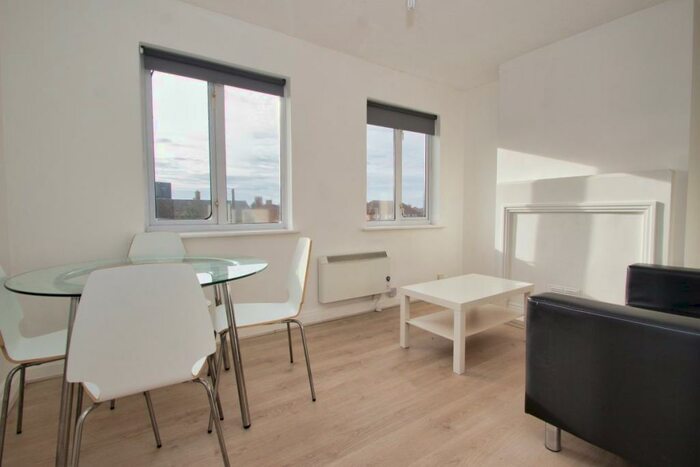 2 Bedroom Flat To Rent In Kingsbury Road, Kingsbury, London, NW9