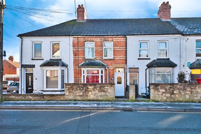 3 Bedroom Terraced House For Sale In Lyde Road, Yeovil, BA21