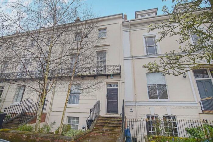 1 Bedroom Flat To Rent In Leam Terrace Leamington Spa, CV31