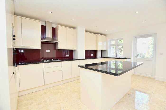 5 Bedroom Detached House To Rent In Osterley Avenue, Osterley, Isleworth, TW7