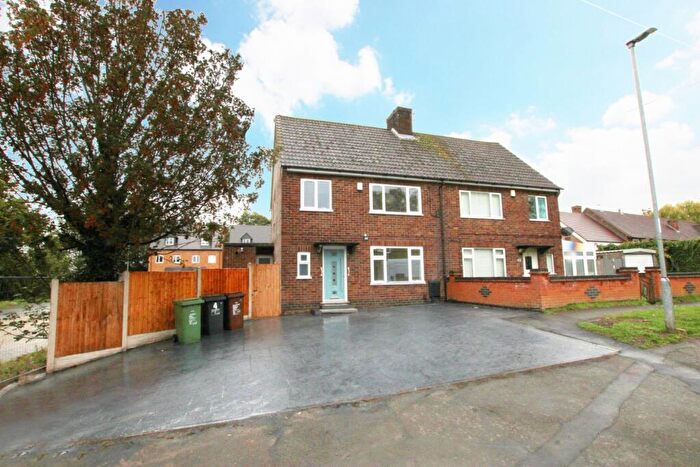 3 Bedroom Semi-Detached House For Sale In Meeting Lane, Corby, NN17