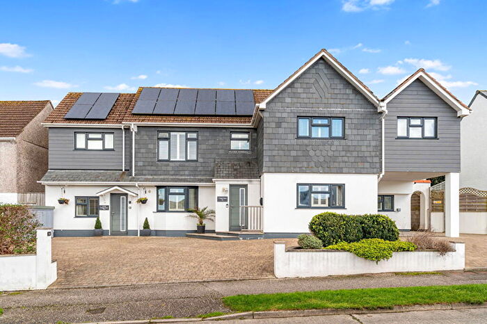 6 Bedroom Detached House For Sale In Padstow, PL28