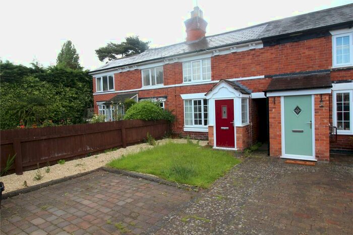 2 Bedroom House To Rent In Copt Heath Croft, Knowle, Solihull, B93