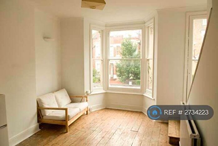 2 Bedroom Flat To Rent In Mill Lane, London, NW6