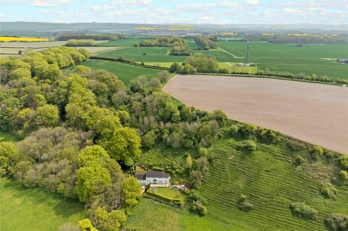 5 Bedroom Detached House For Sale In Clyffe Pypard, Swindon, Wiltshire, SN4